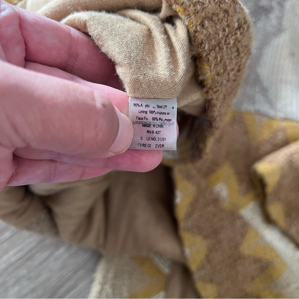 Gaby & Edén faux fur Y2K coat sz M - Picture 7 of 7